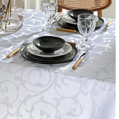 Toalha de Mesa Döhler Requinte - Lisa Branca 1,60x1,60