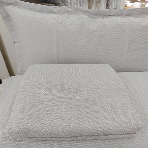 Colcha Queen Monte Santo - Prata